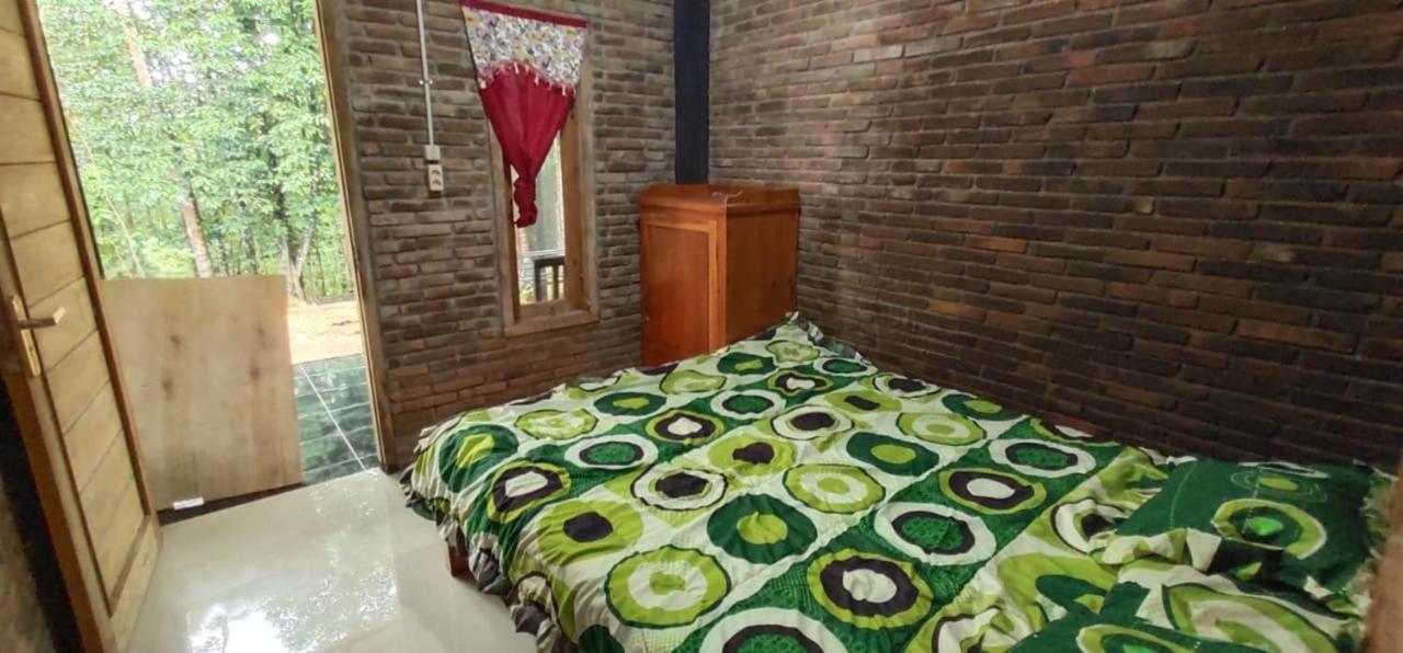 Homestay Kurnia Bantul Buitenkant foto