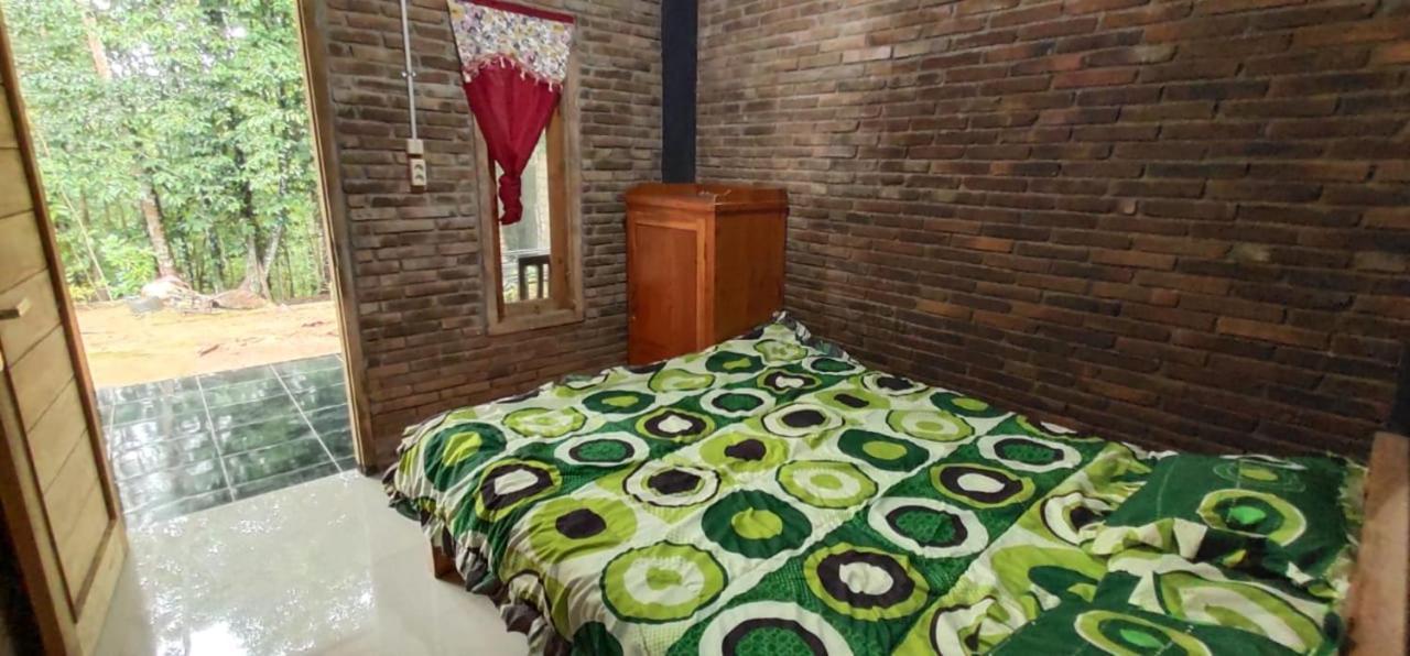 Homestay Kurnia Bantul Buitenkant foto